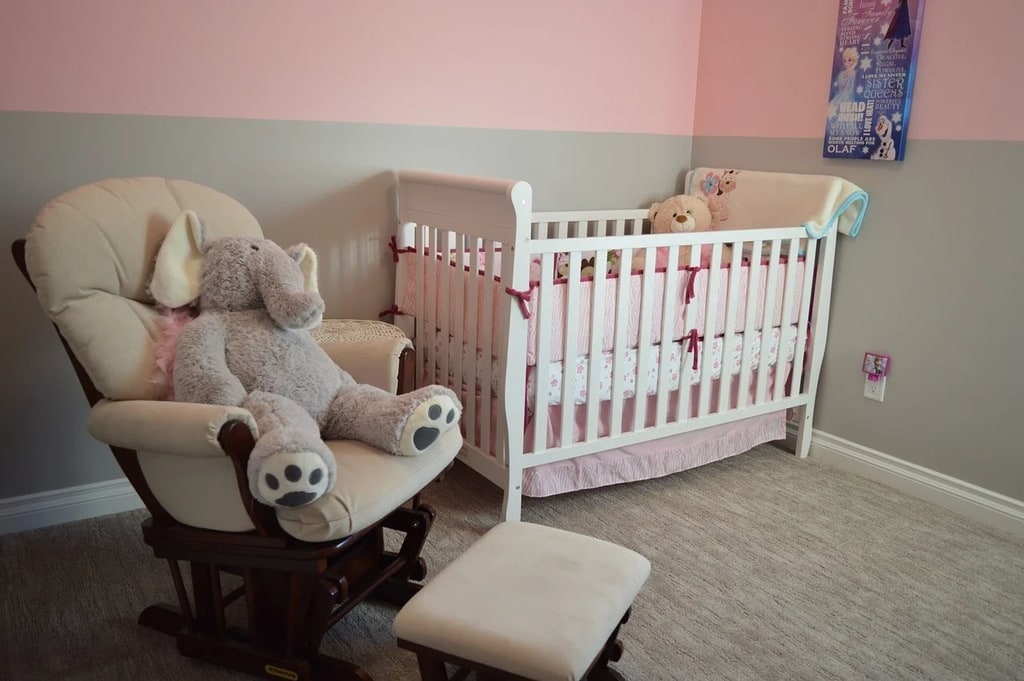Aménager la chambre de bébé en toute sécurité